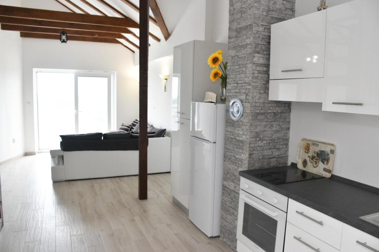 זאדאר Apartmani Niko מראה חיצוני תמונה