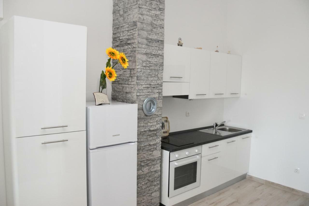 זאדאר Apartmani Niko מראה חיצוני תמונה