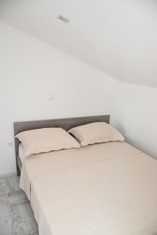 זאדאר Apartmani Niko מראה חיצוני תמונה